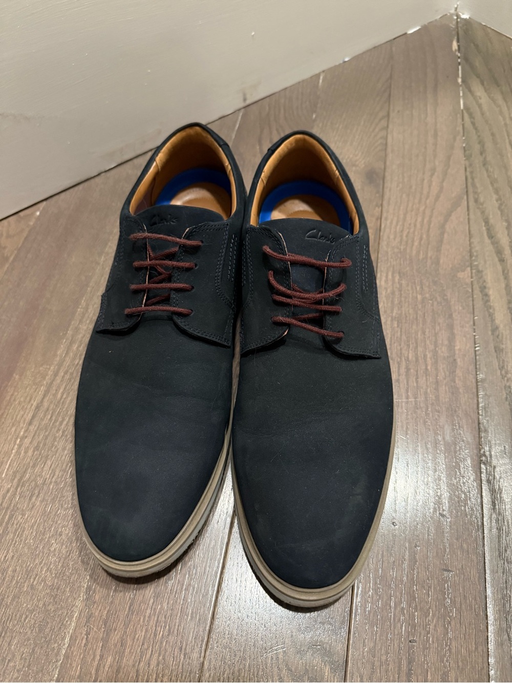 Clarks Men’s Navy Blue Suede Derby with Brown Laces